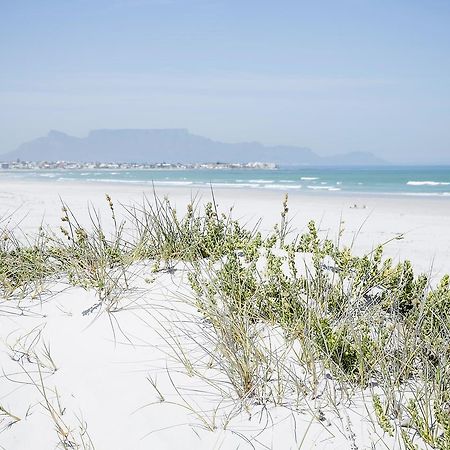 Amazing Beach House In Melkbos! Van Riebeeckstrand Екстер'єр фото